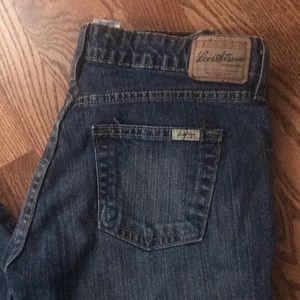 Levi jeans